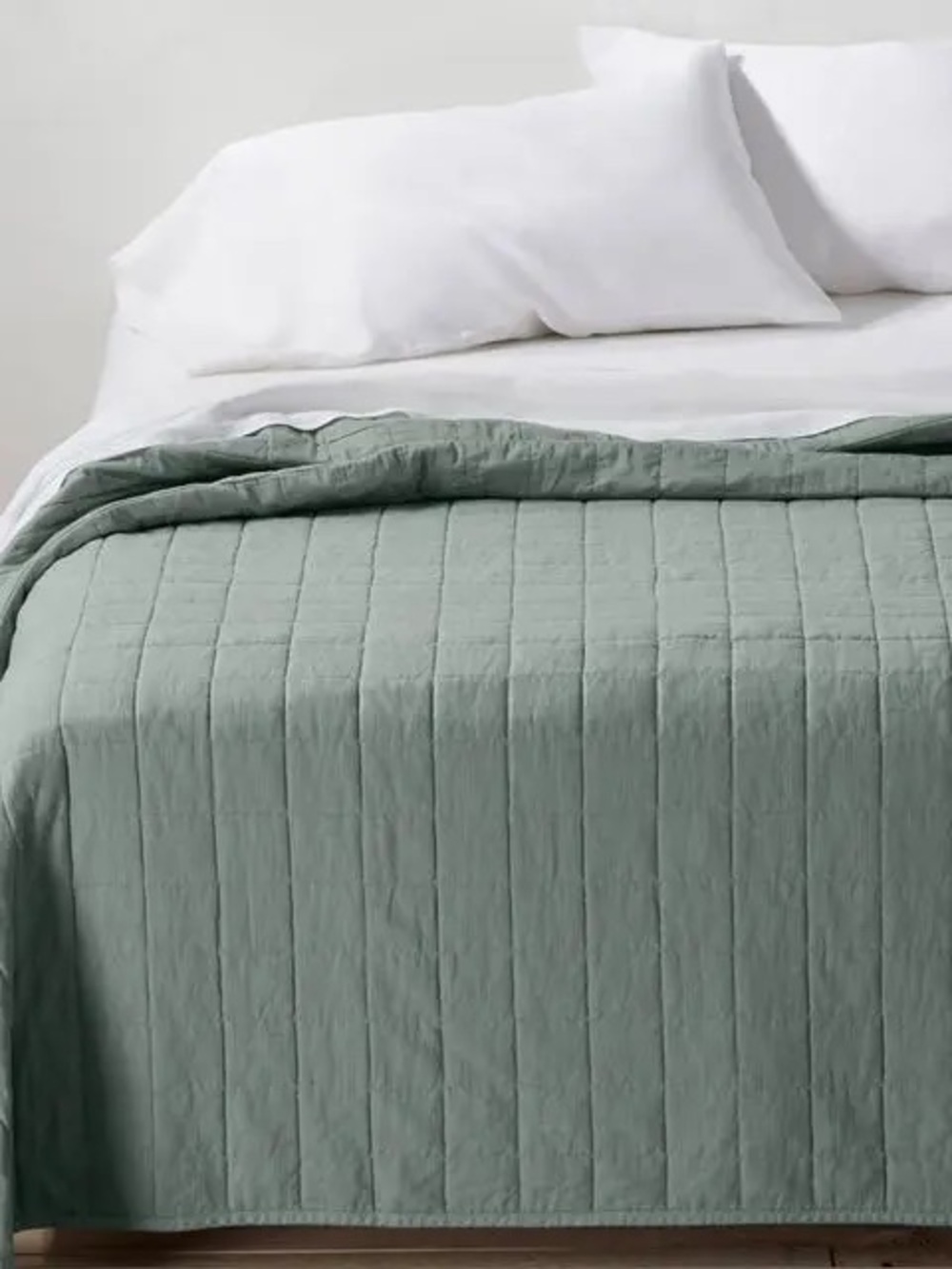 Casaluna Sage Green Quilted KING Bedspread - Lightweight Cotton Coverlet